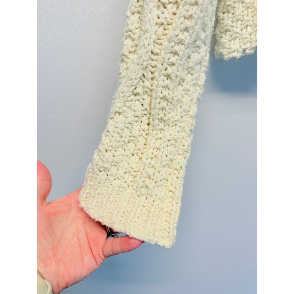 Free People Cream Chunky Cable Knit Cropped Sweater Roll Neck Boho Relaxed - Picture 2 of 7